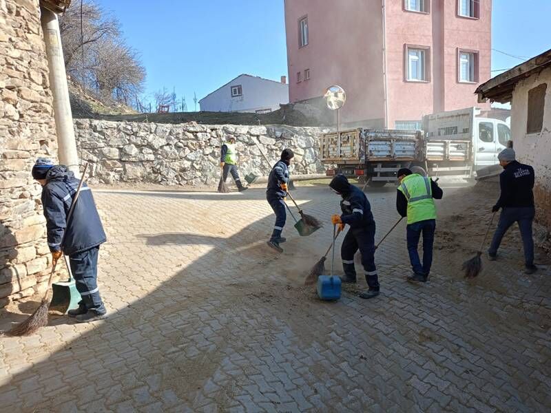 Kütahya’da Kumarı Mahallesi’nde Temizlik Çalışması Yapıldı (2)