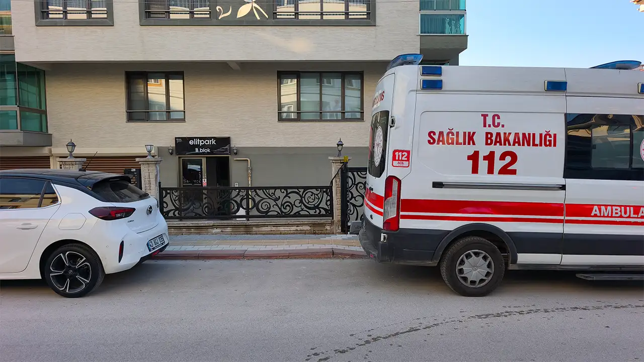 Kütahya’da Oğlu Annesini Mutfakta Ölü Buldu5