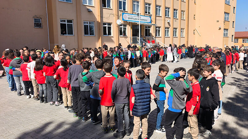 Kütahya’da Okullarda Çocuklar Bayramlaştı (4)