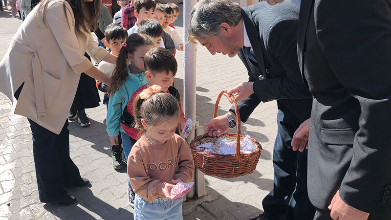 Kütahya’da Okullarda Çocuklar Bayramlaştı (5)