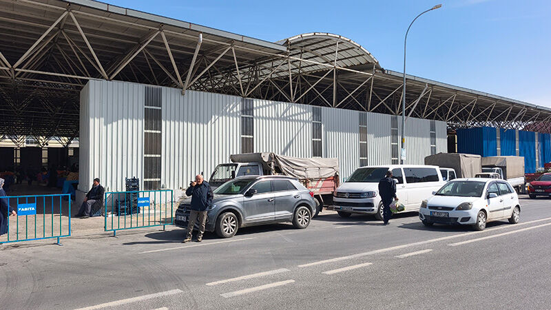 Kütahya’da Perşembe Pazarı Ön Cephesi Kapatıldı (6)