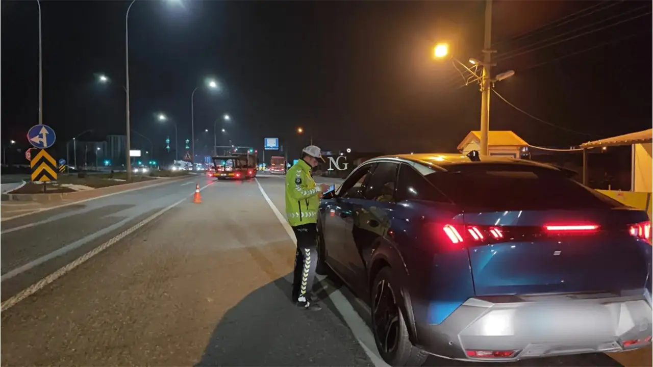 Kütahya’da Polis Ekipleri Suçlulara Göz Açtırmıyor2