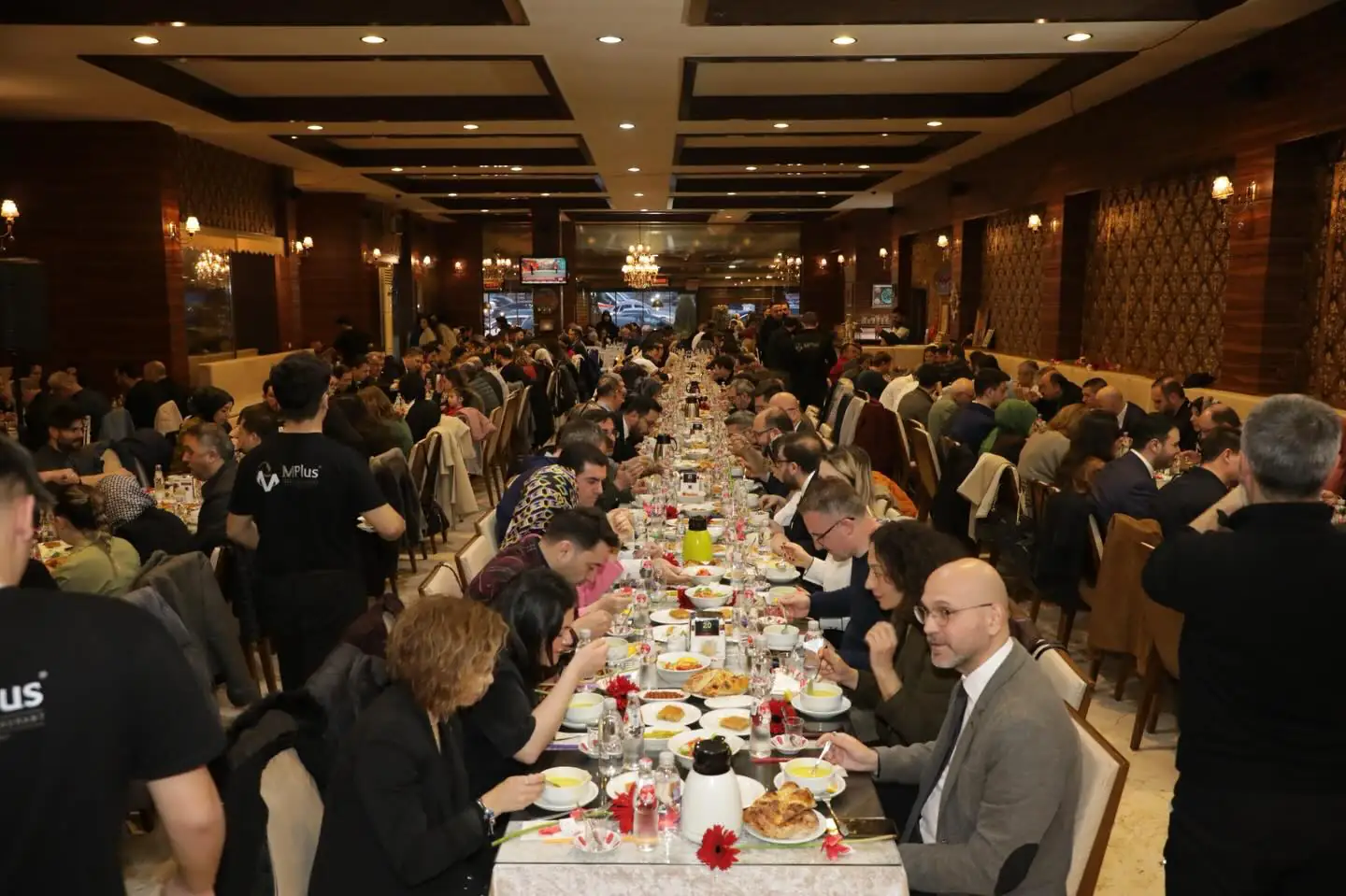 Kütahya’da Sağlık Çalışanları Iftarda Buluştu 2