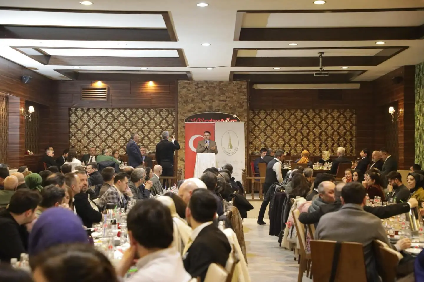 Kütahya’da Sağlık Çalışanları Iftarda Buluştu