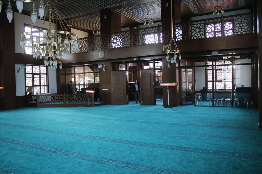 Kütahya’da Tarihi Sultan Alaaddin Camisi Yeniden Ibadete Açıldı (4)