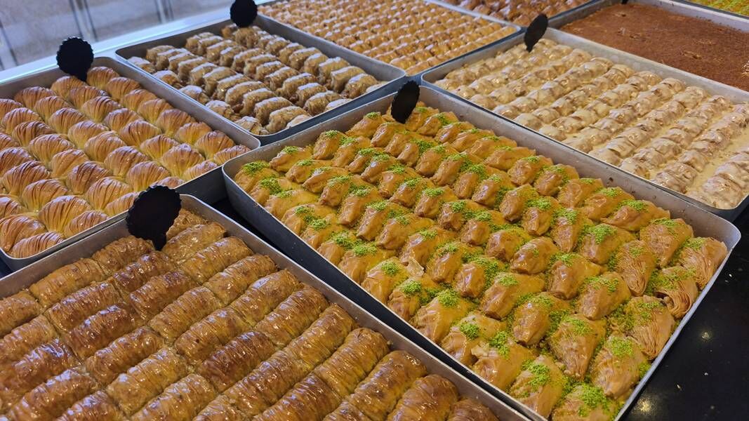 Kütahya’da Ucuz Tatlıya Dikkat, Bayram Zehir Olmasın! (2)