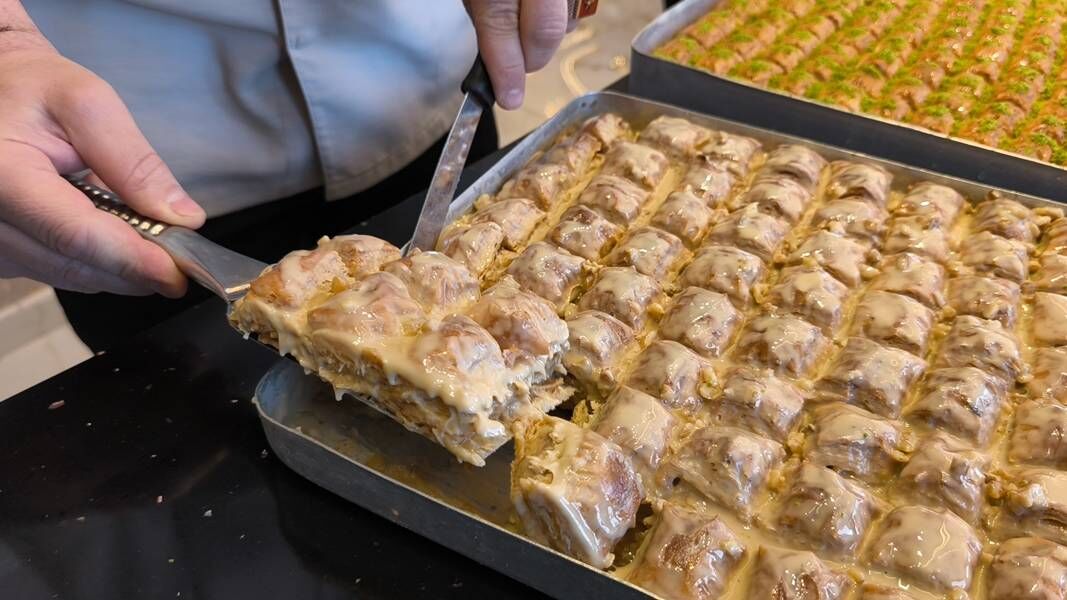 Kütahya’da Ucuz Tatlıya Dikkat, Bayram Zehir Olmasın! (7)