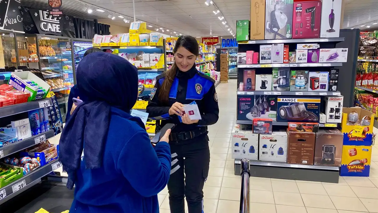 Kütahya’da Vatandaşlara Dolandırıcılık Uyarısı Yapıldı 2
