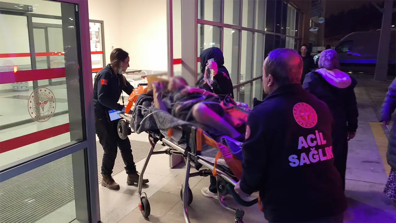 Kütahya’da Zehirlenen Yaşlı Kadını Ekipler Kurtardı3