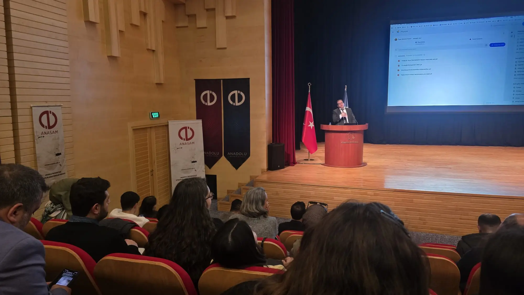 Kütahyalı Gazetecilere Dijital Habercilik Anlatıldı2