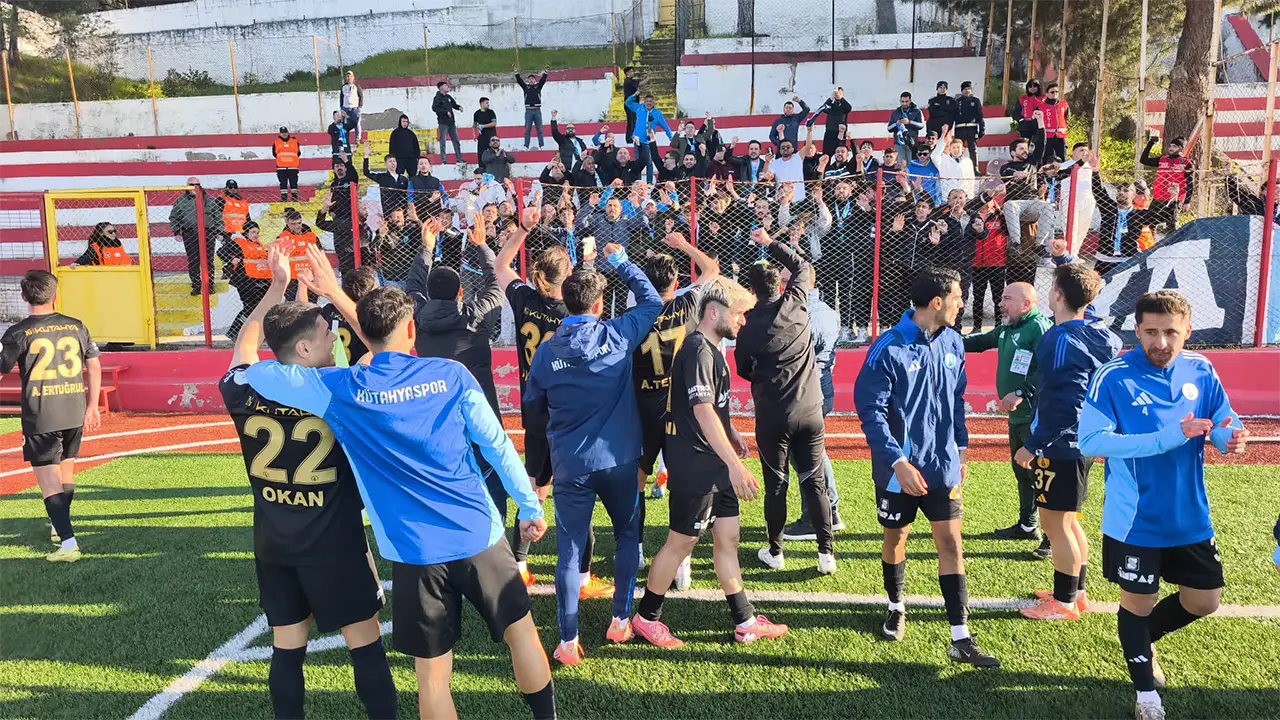 Kütahyaspor Deplasmanda Son Saniyede Kazandı4