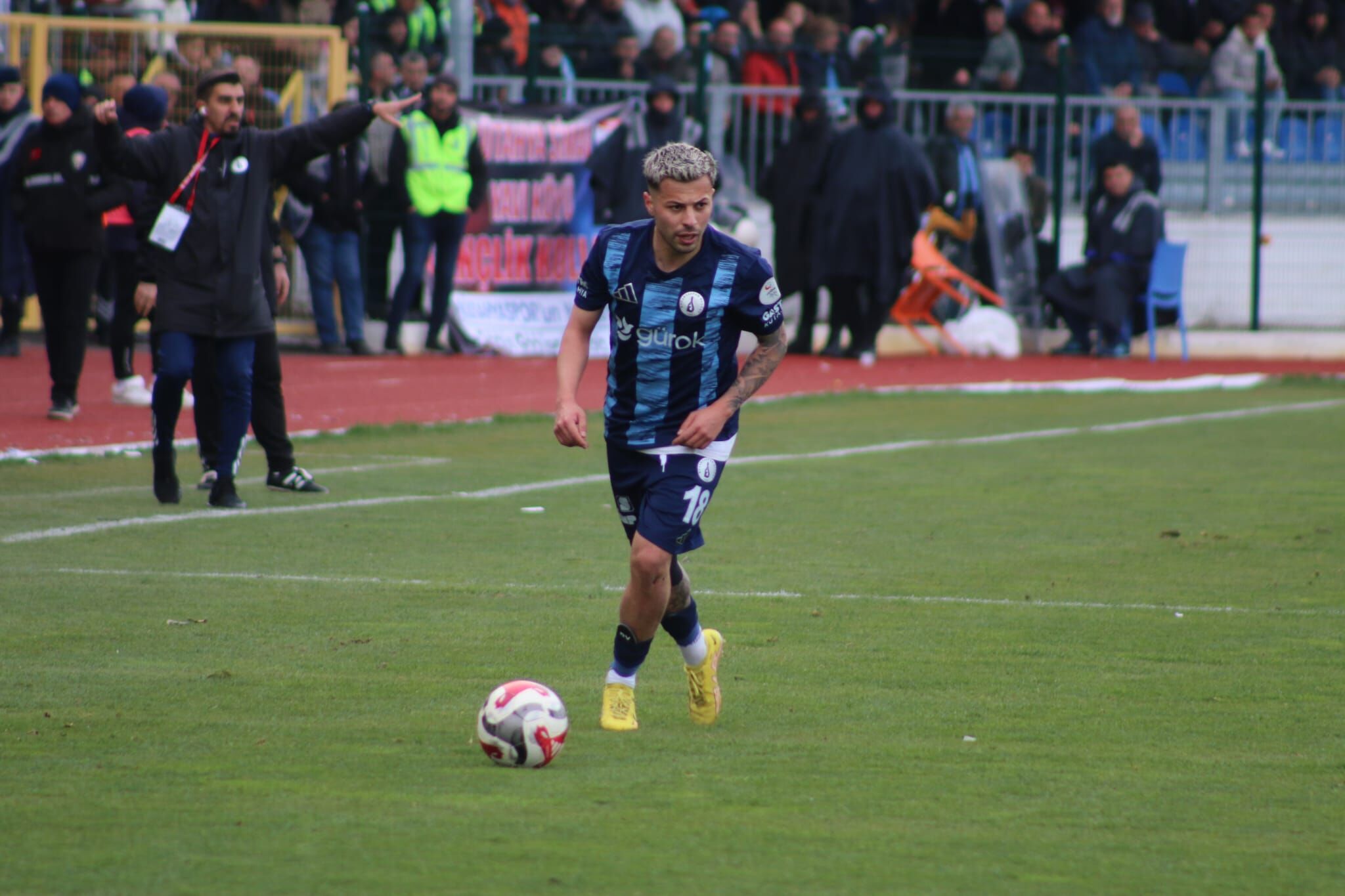 Kütahyaspor Evinde Hata Yapmadı (3)-1