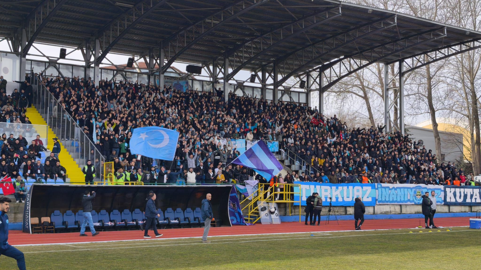 Kütahyaspor Kaptanlarından Taraftara Çağrı (1)