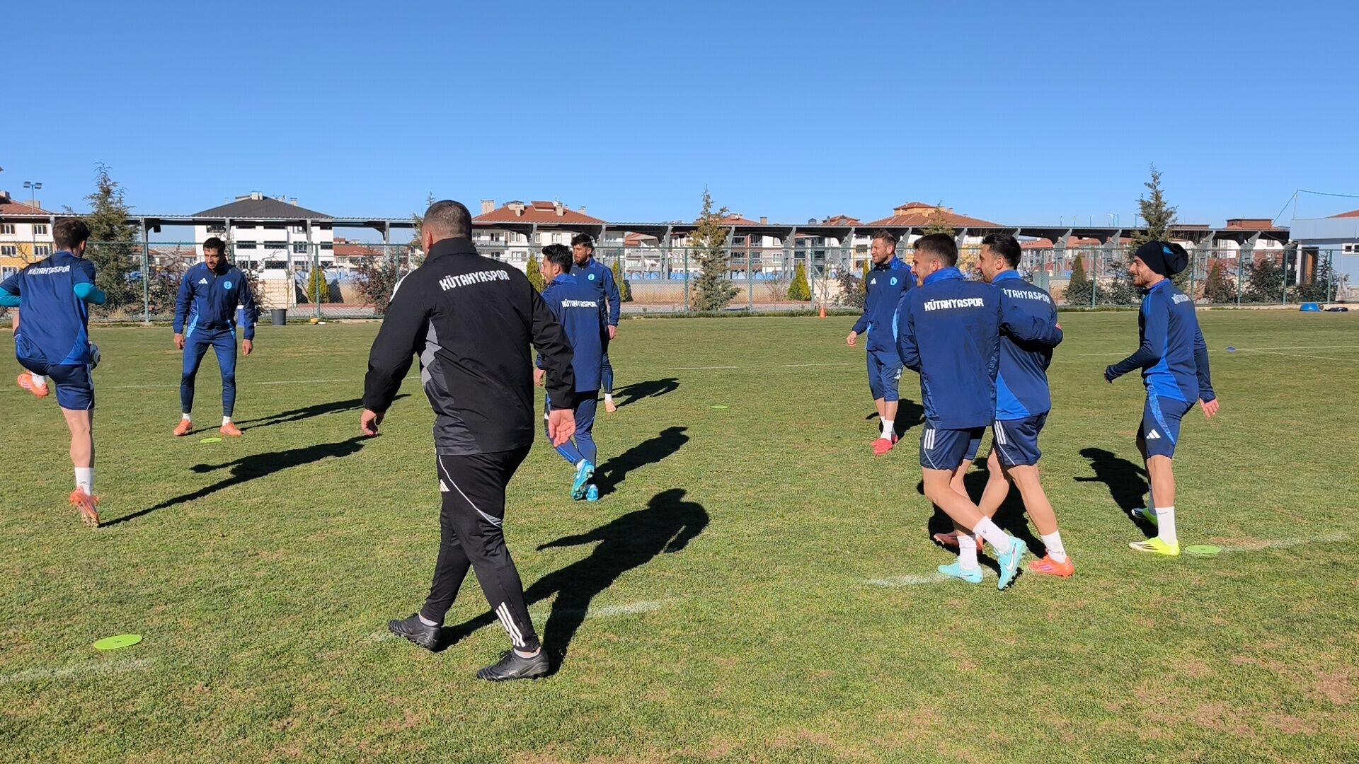 Kütahyasporlu Futbolcular Galibiyete Odaklandı (2)