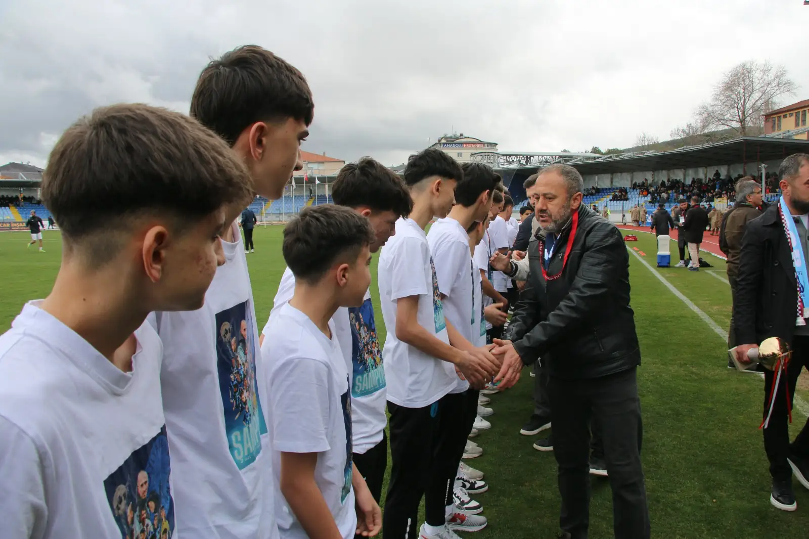 Kütahyaspor’un Gençleri Şampiyonluğu Kutladı