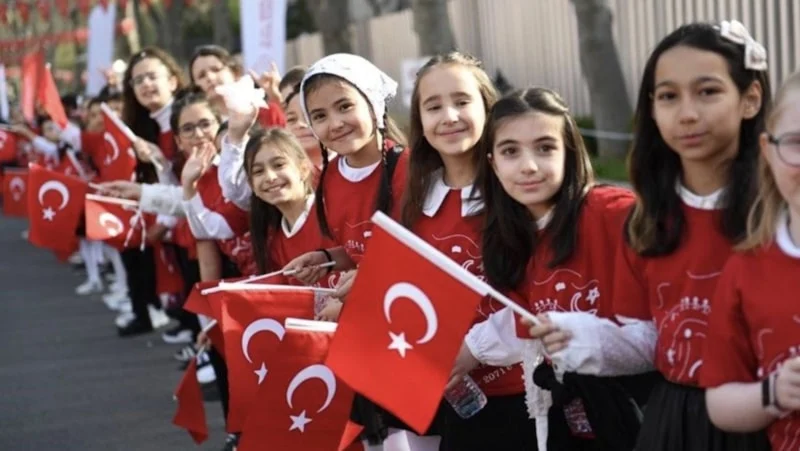 Yusuf Tekin Ara Tatiller Kaldırılmadı1