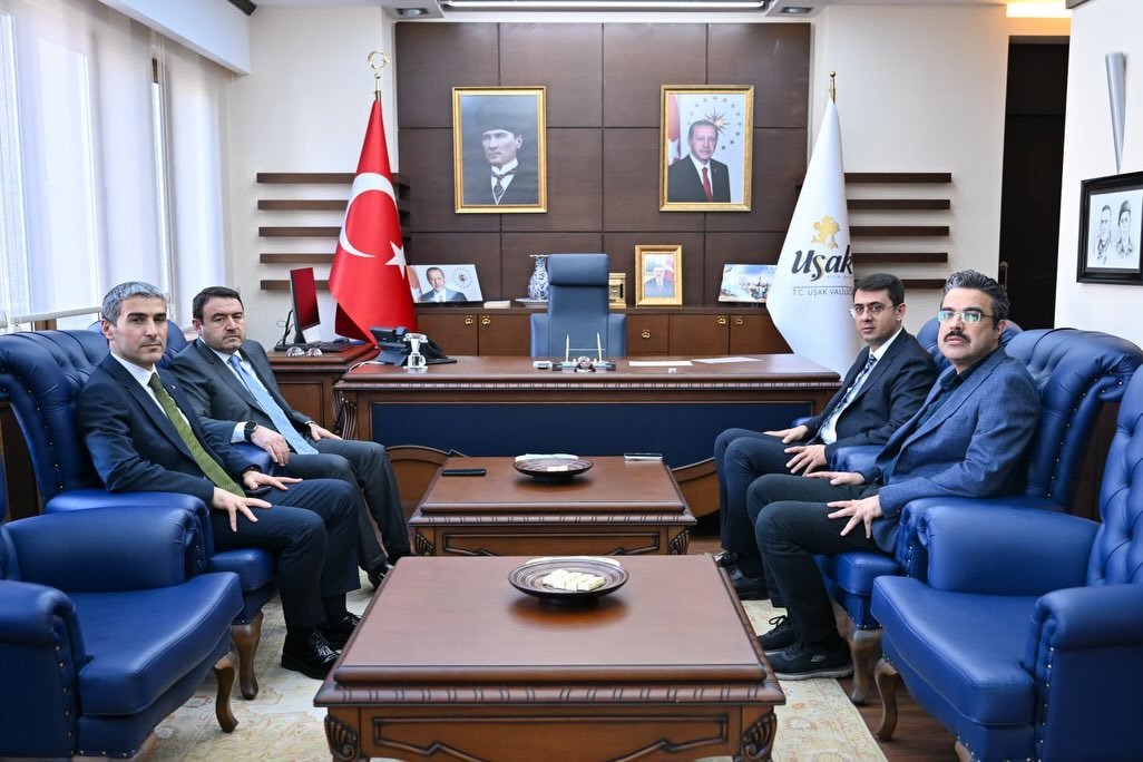 Valilerden Uşak Valisine anlamlı ziyaret3