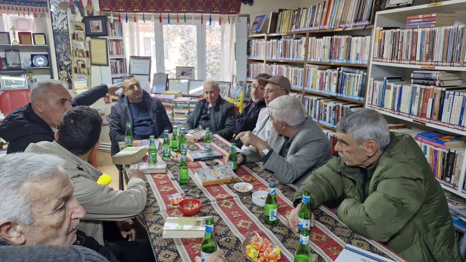 9702D0C8 E87A 459D A19E B6C32D3Edce6