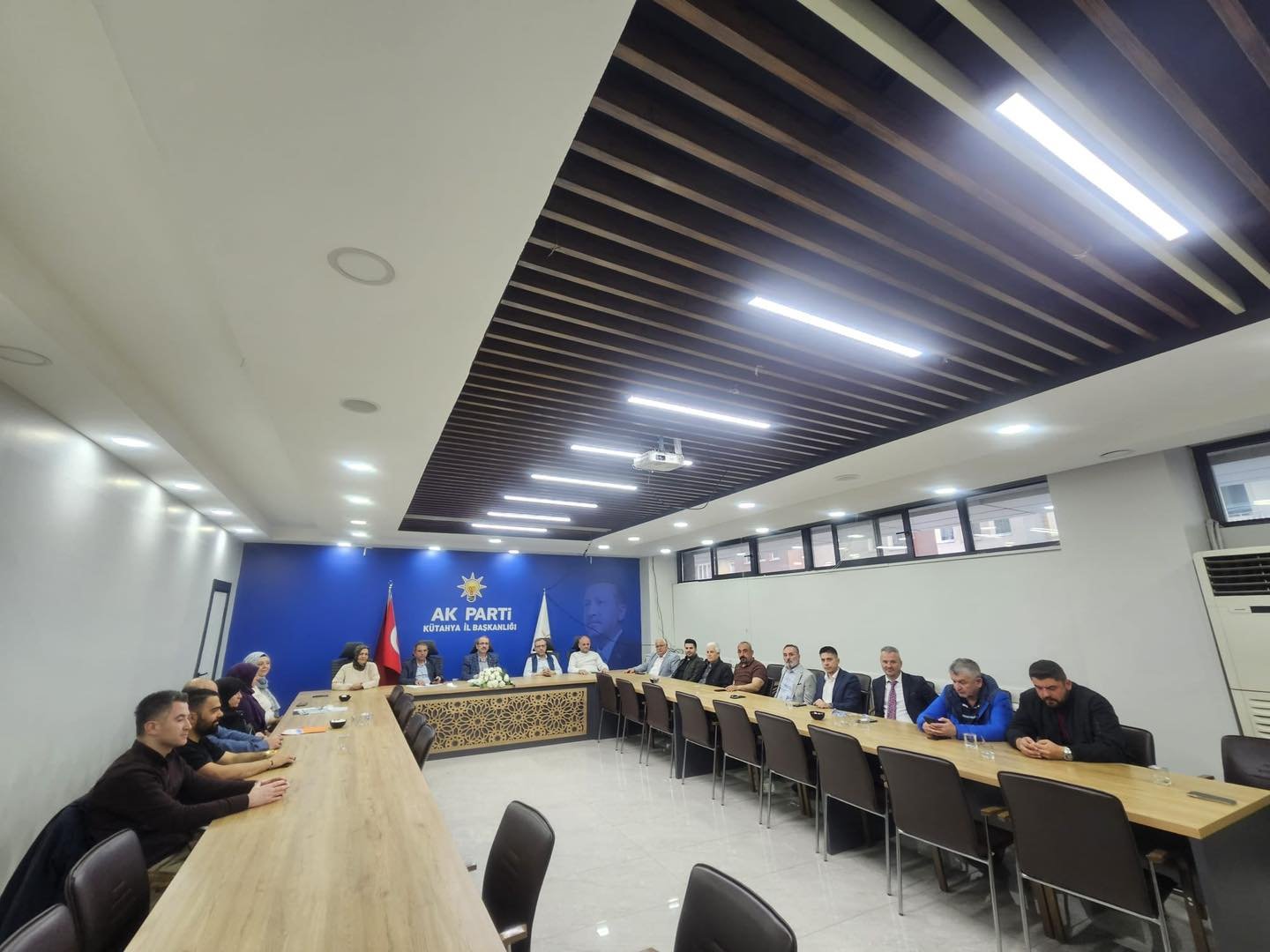 Ak Parti Kütahya’da Haftalık Yönetim Toplantısı4