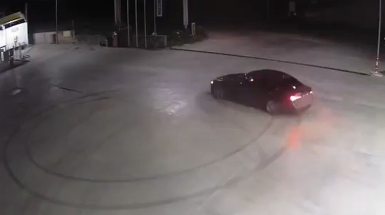 Bursa’da Drift Yapan Sürücüye 140 Bin Lira Ceza 1