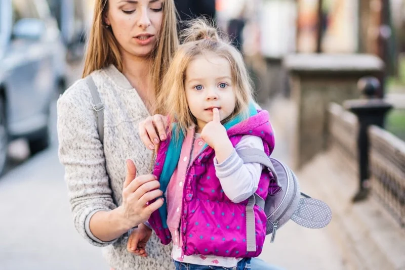 Değişen Havada Yanlış Giyim Çocuğu Hasta Eder1