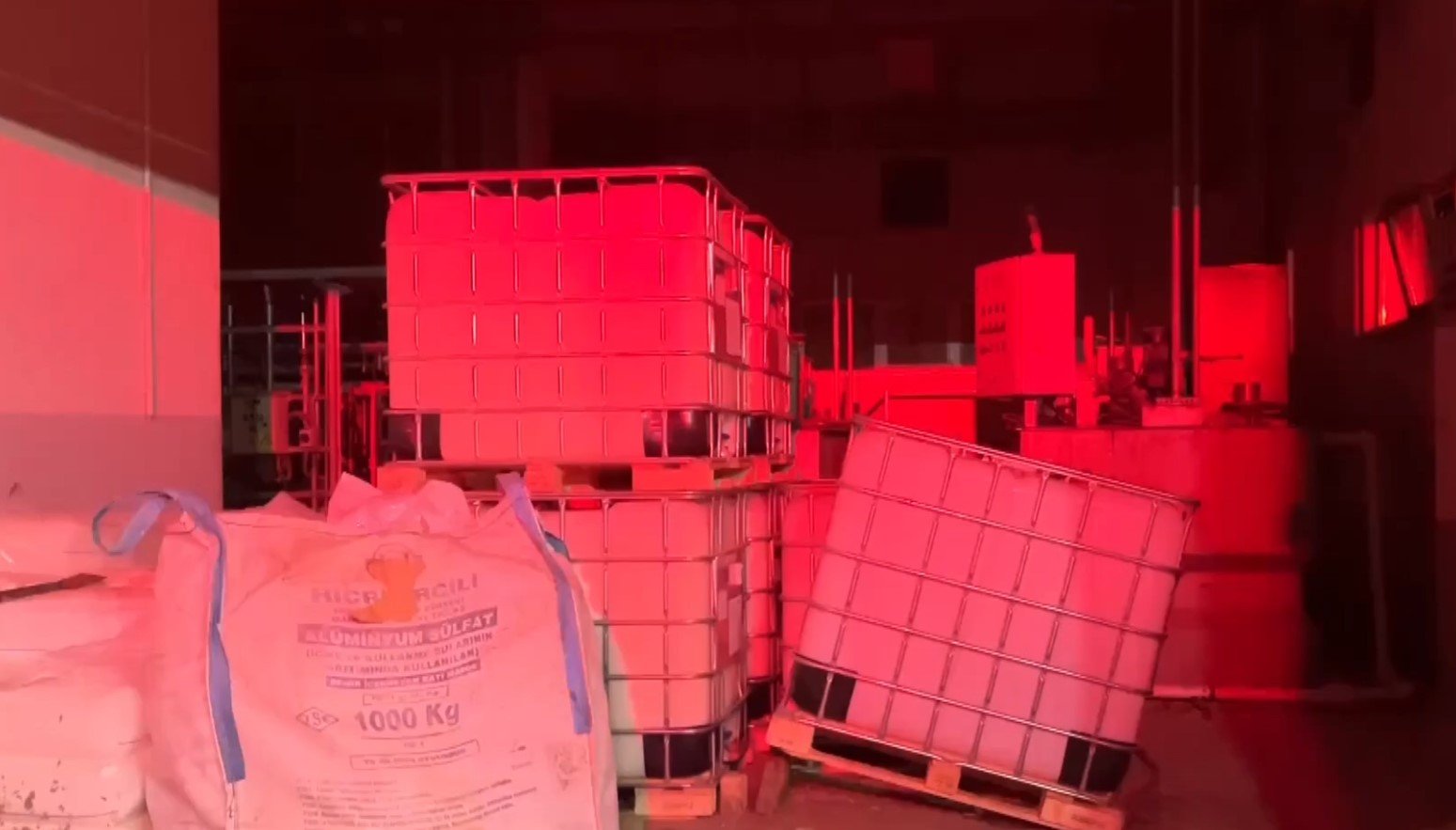 Eskişehir’de Atık Su Arıtma Tesisinde Çıkan Yangın Söndürüldü 3