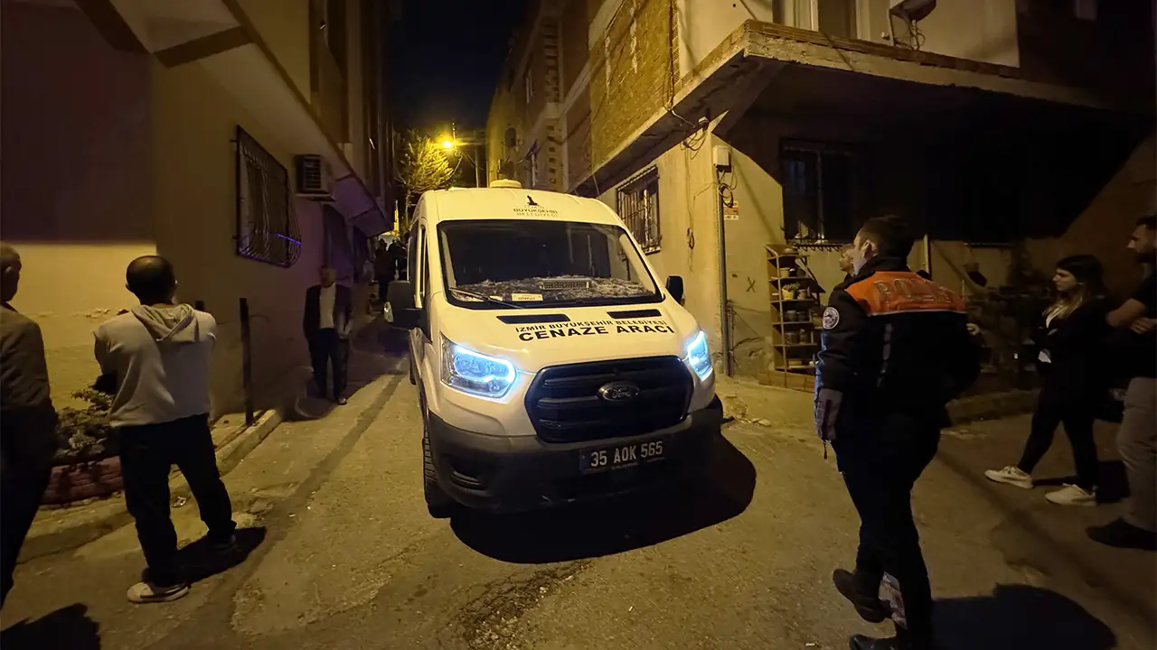 İzmir’de Eşini Öldüren Zanlı Yakalandı