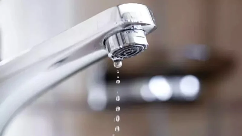 Kireçli Musluklara Poşetle Pratik Çözüm1