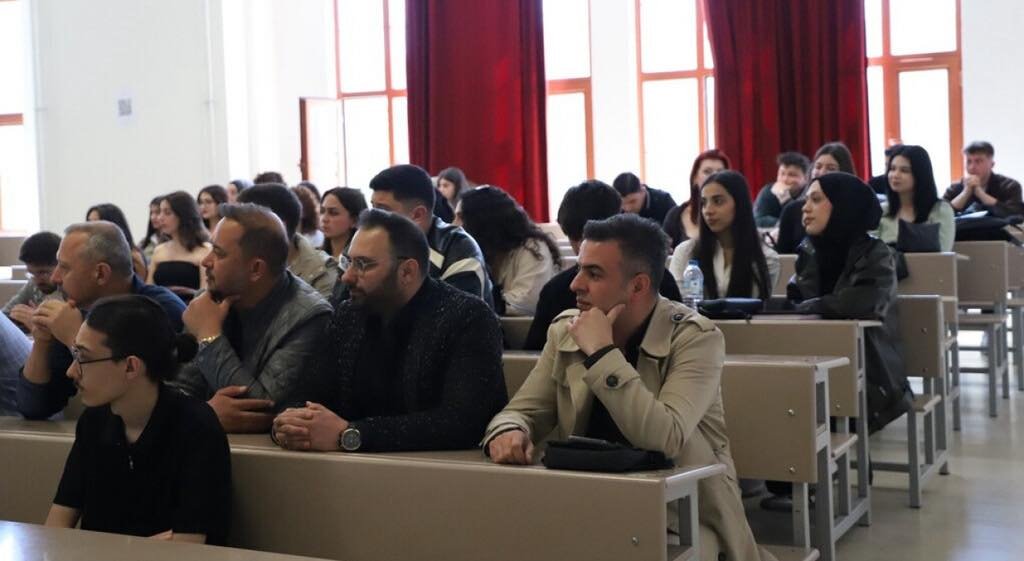 Kütahya Dpü Sigortacılıkta Açık Mikrofon Etkinlik.2
