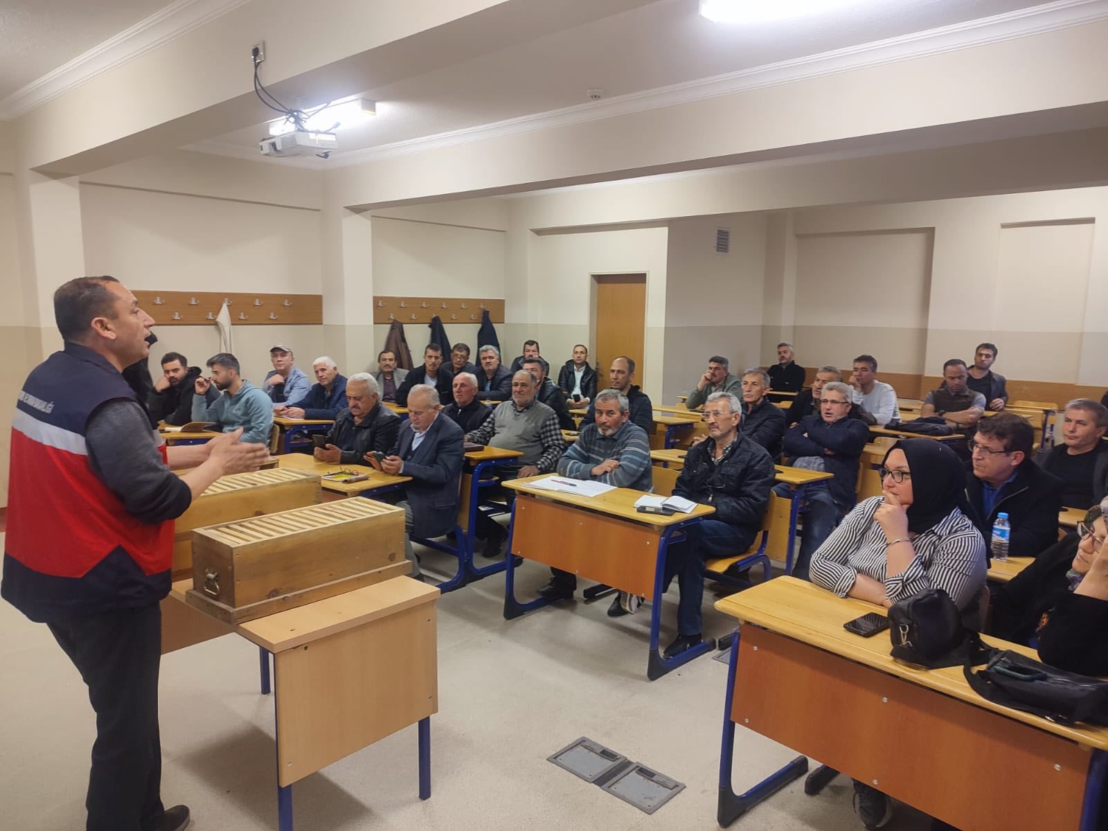 Kütahya Simav’da Arıcılık Kursu Devam Ediyor3