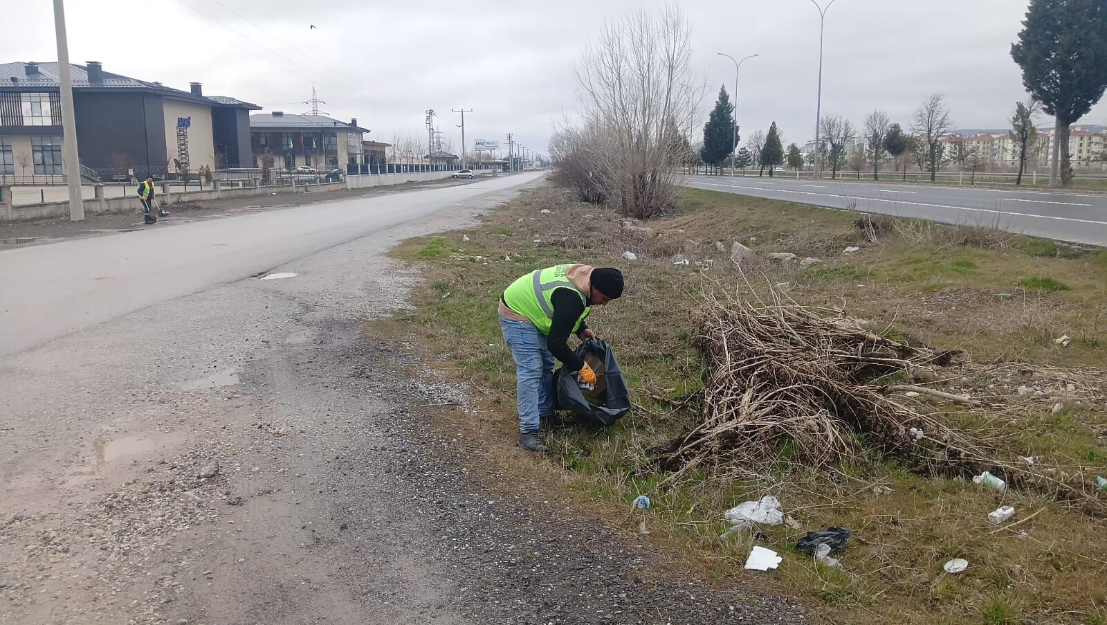 Kütahya Ticaret Borsası Ve Ki̇şgem Hattında Temizlik (4)