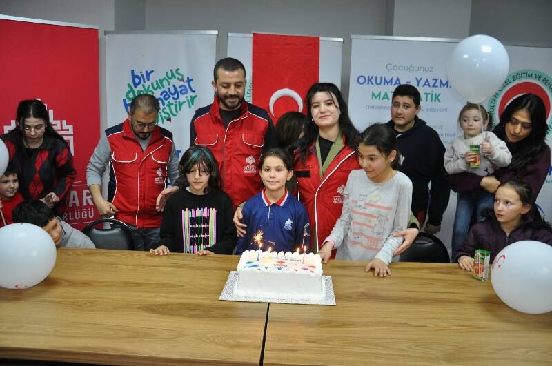 Kütahya Vakıflar’dan Otizm Farkındalık Günü Etkinliği (2)