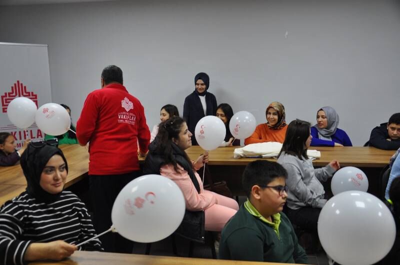 Kütahya Vakıflar’dan Otizm Farkındalık Günü Etkinliği (4)