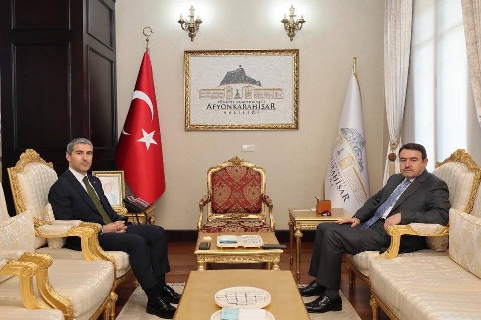 Kütahya Valisi Musa Işın’dan Afyon’a Ziyaret3-1