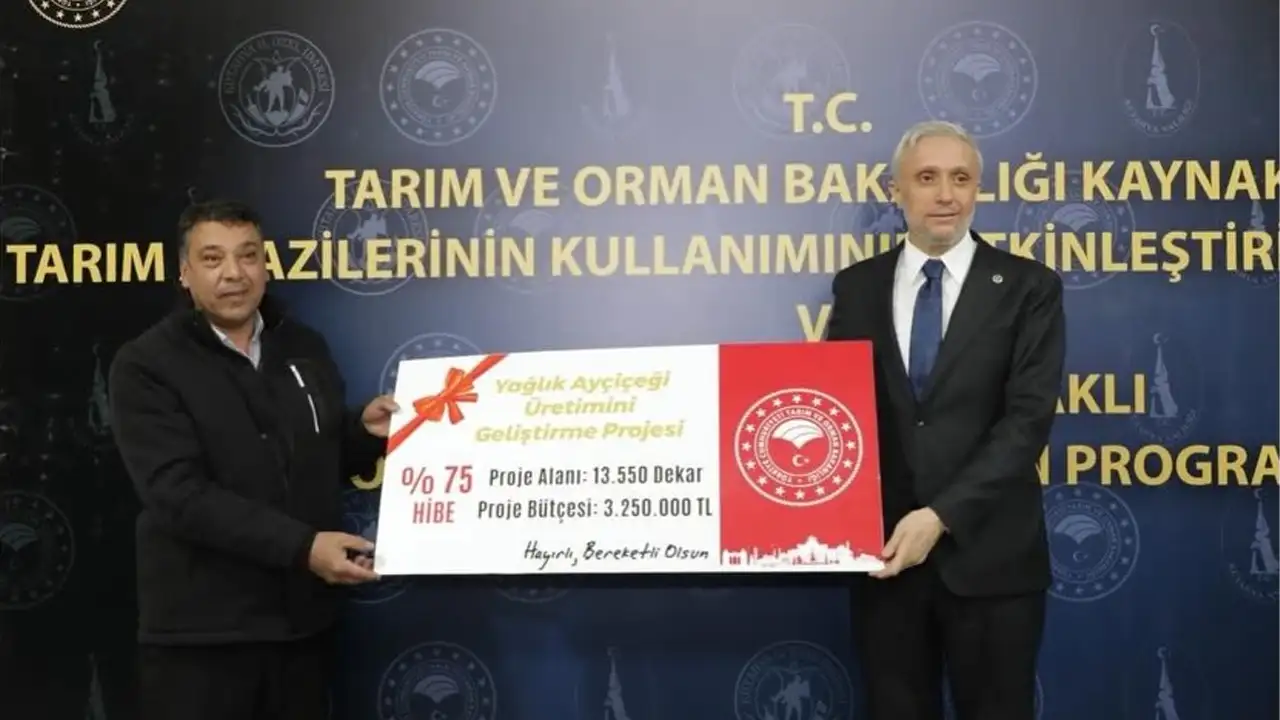Kütahya’da 2026 Tarımsal Destekleme Için Tohum Dağıtımı Yapıldı 2