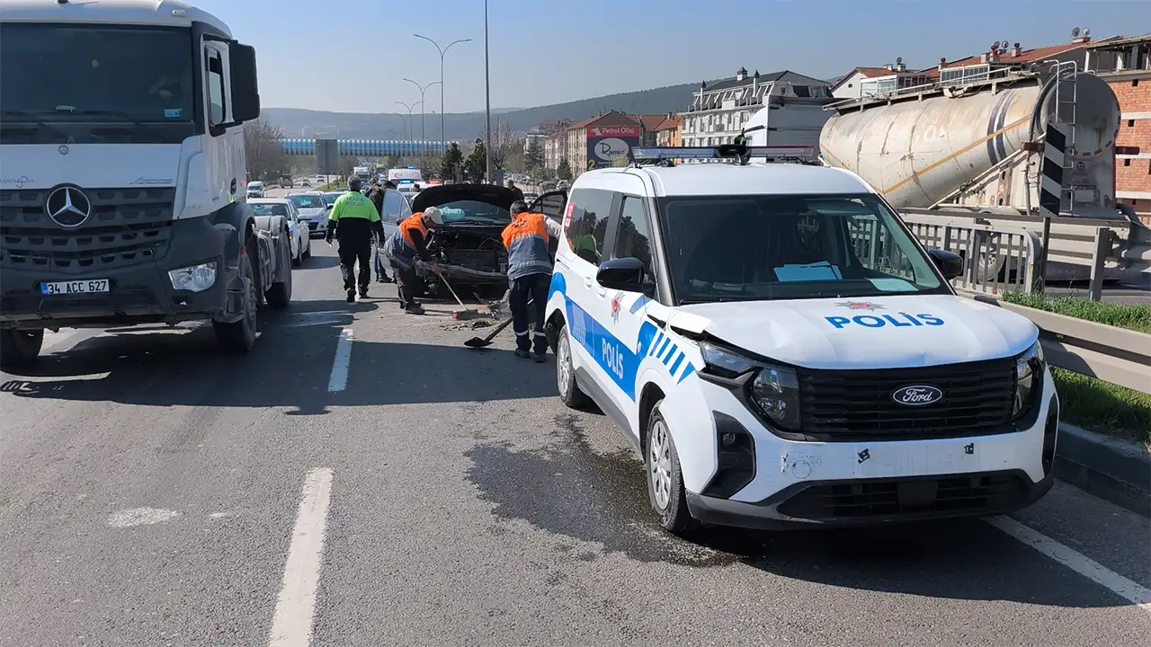 Kütahya’da 5 Araç Birbirine Girdi4