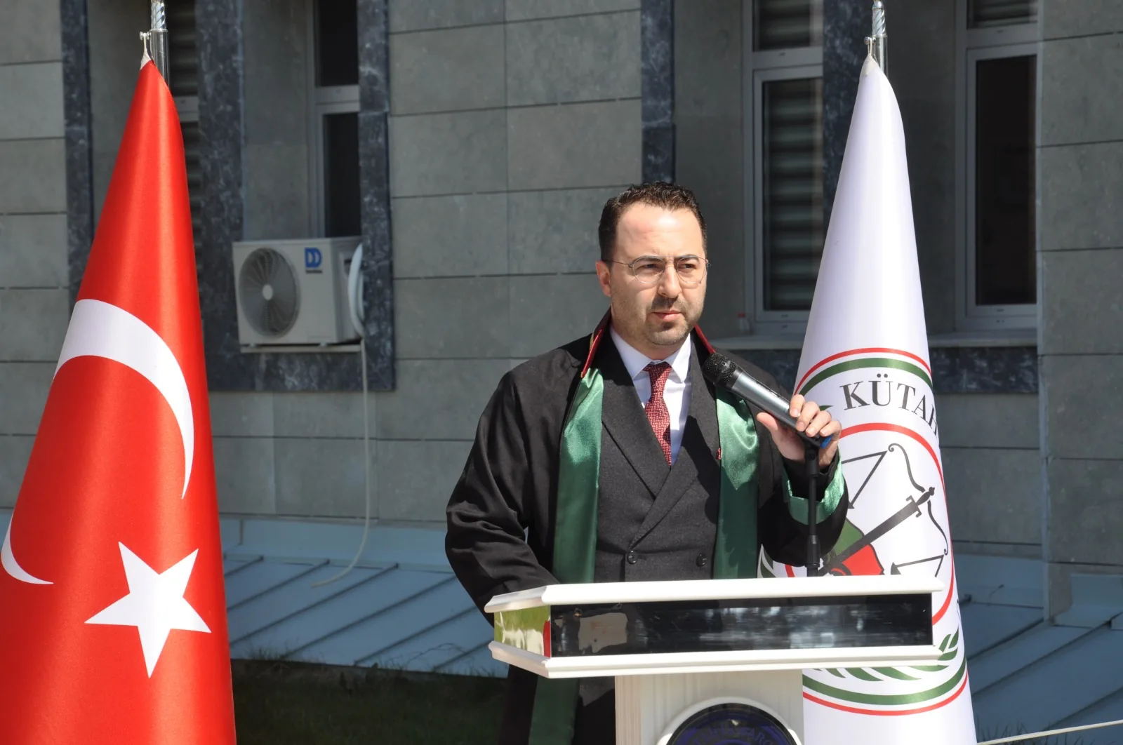 Kütahya’da Avukat Evi, Ihaleye Çıkıyor 1