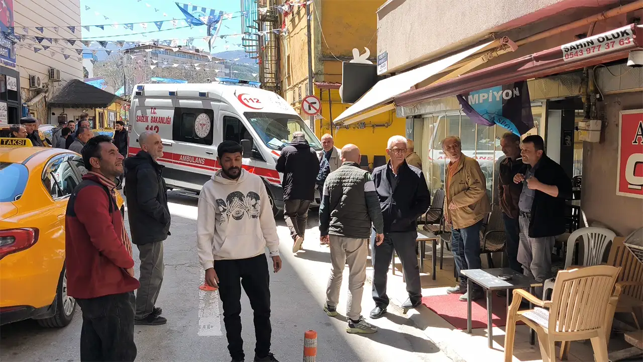 Kütahya'da Baba Ve Oğulun Tartışması Bıçaklanmayla Sonuçlandı2