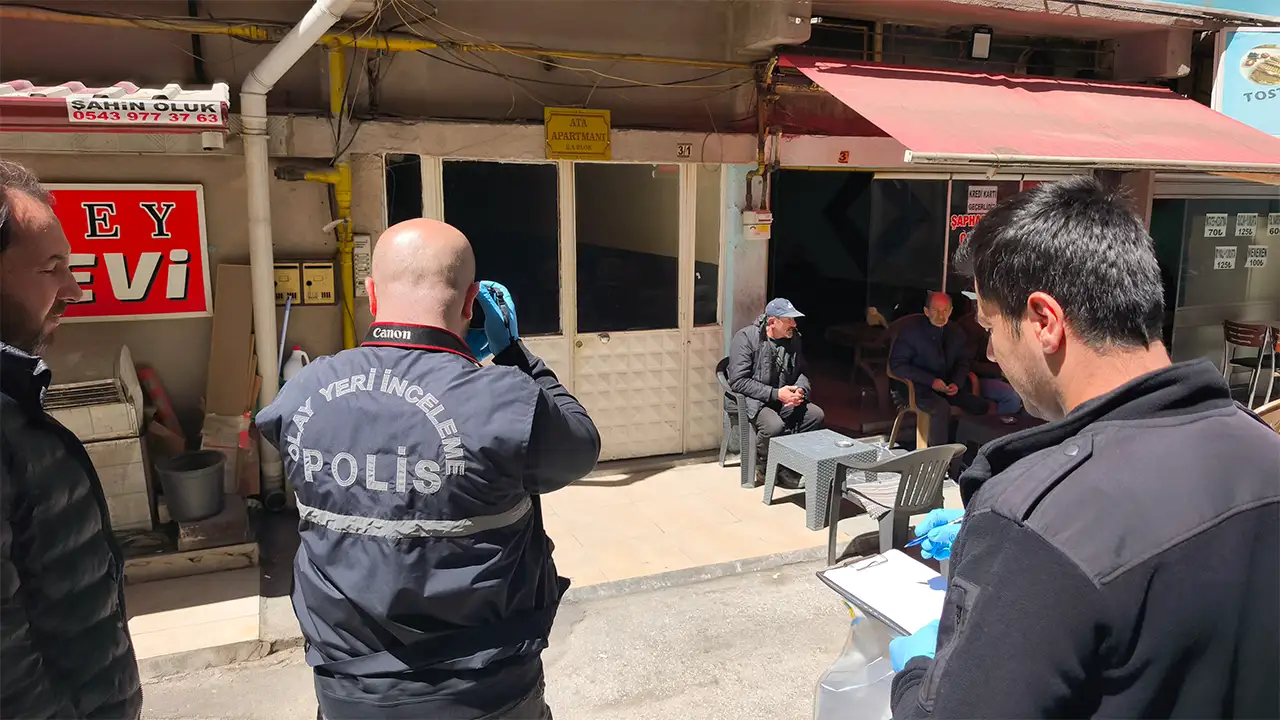 Kütahya'da Baba Ve Oğulun Tartışması Bıçaklanmayla Sonuçlandı4