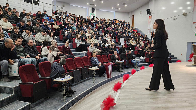 Kütahya’da Esnaf Potansiyeli Olan Öğrencilere Eğitim (6)