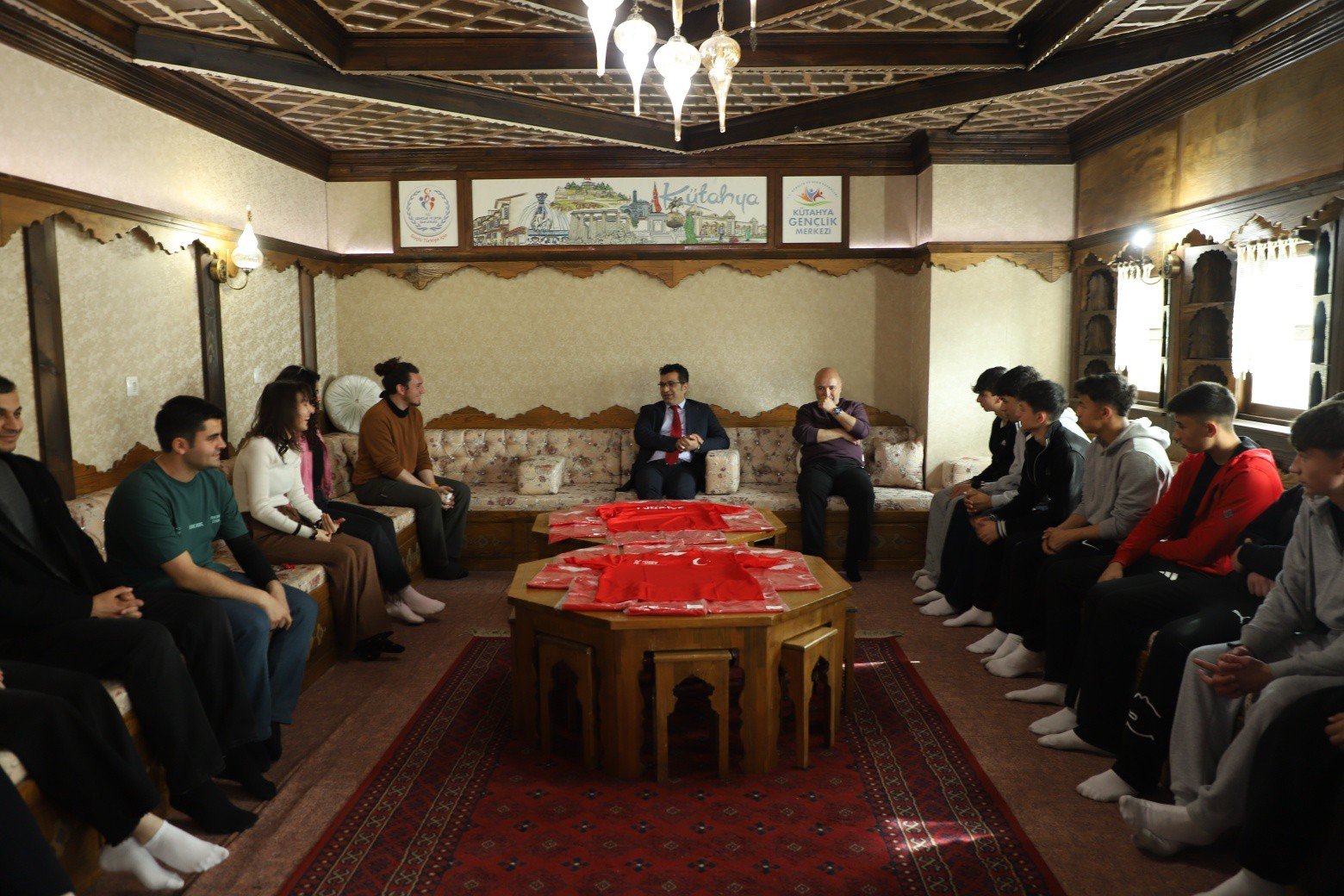 Kütahya’da Gençlere Milli Forma Desteği Verildi2