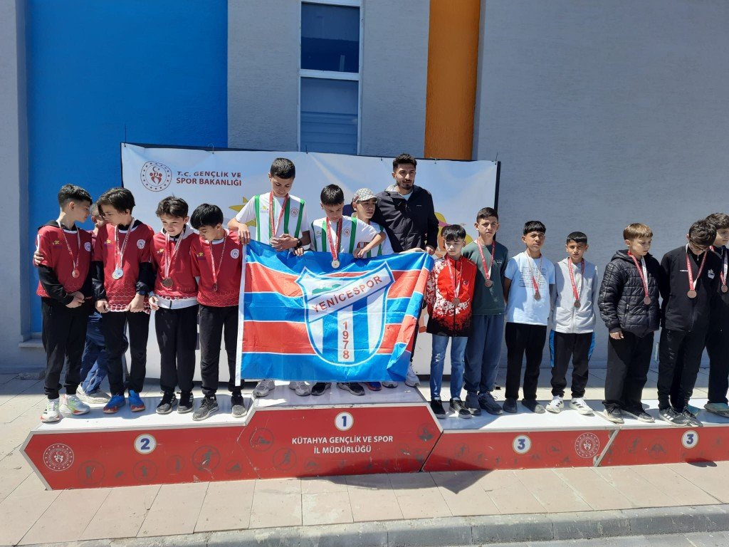 Kütahya’da Kros Heyecanı Zirveye Çıktı7