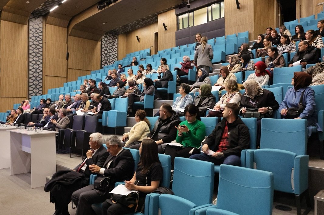 Kütahya’da Kültür Ve Sanat Için Ortak Akıl Buluşması1