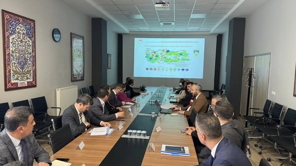 Kütahya’da Kuraklık Riski Için İl Kriz Merkezi Toplandı 1