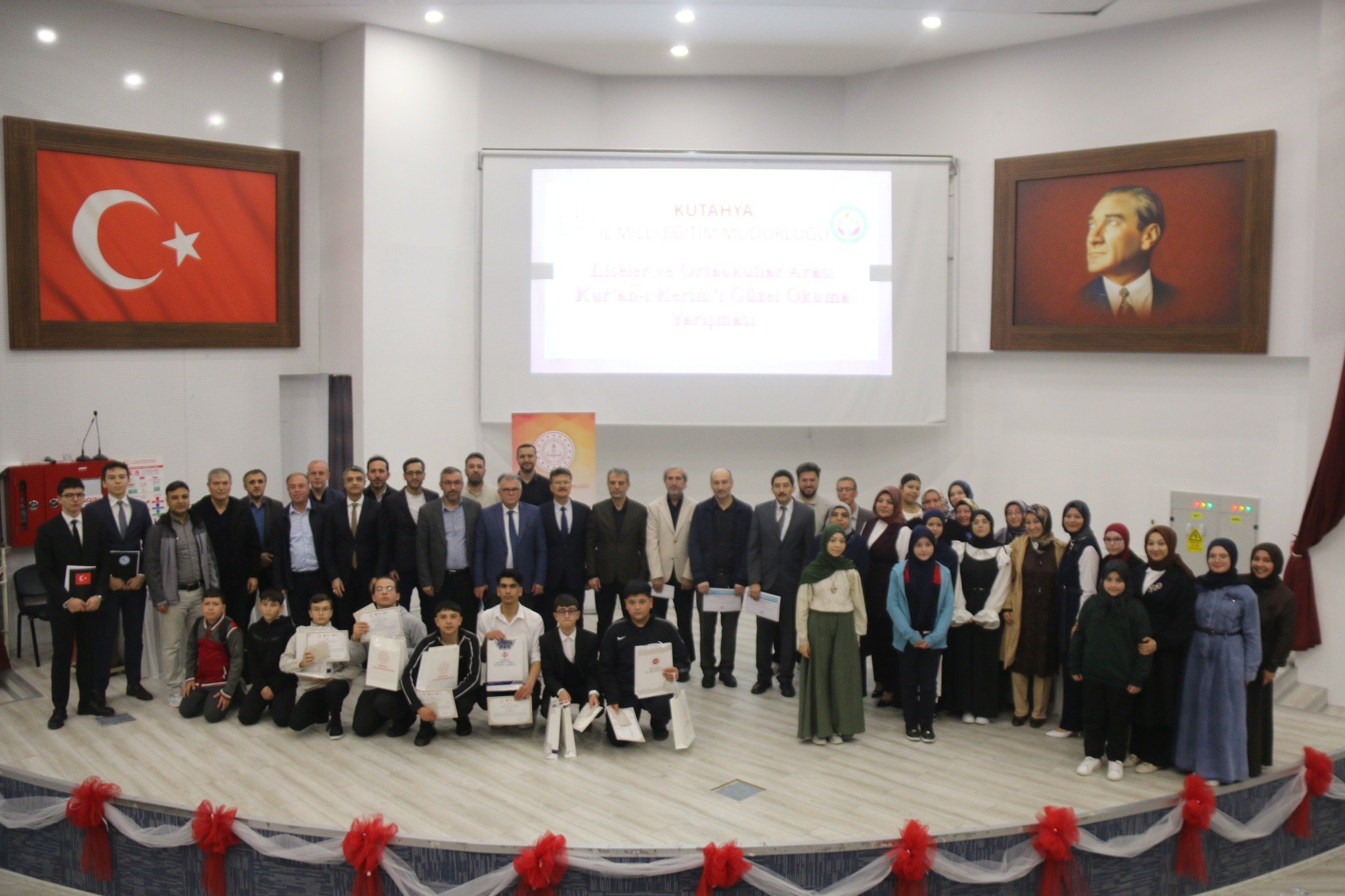 Kütahya’da Kur’an I Kerim Okuma Yarışması Tamamlandı1