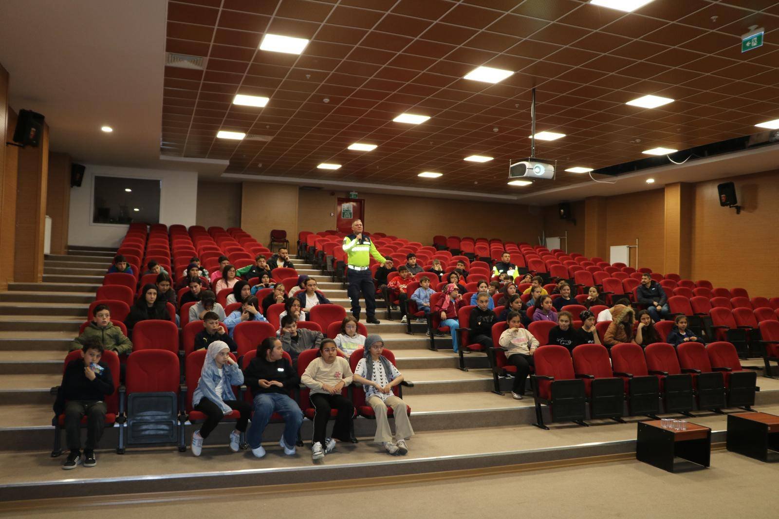 Kütahya’da Öğrencilere Trafik Bilinci Aşılandı (5)