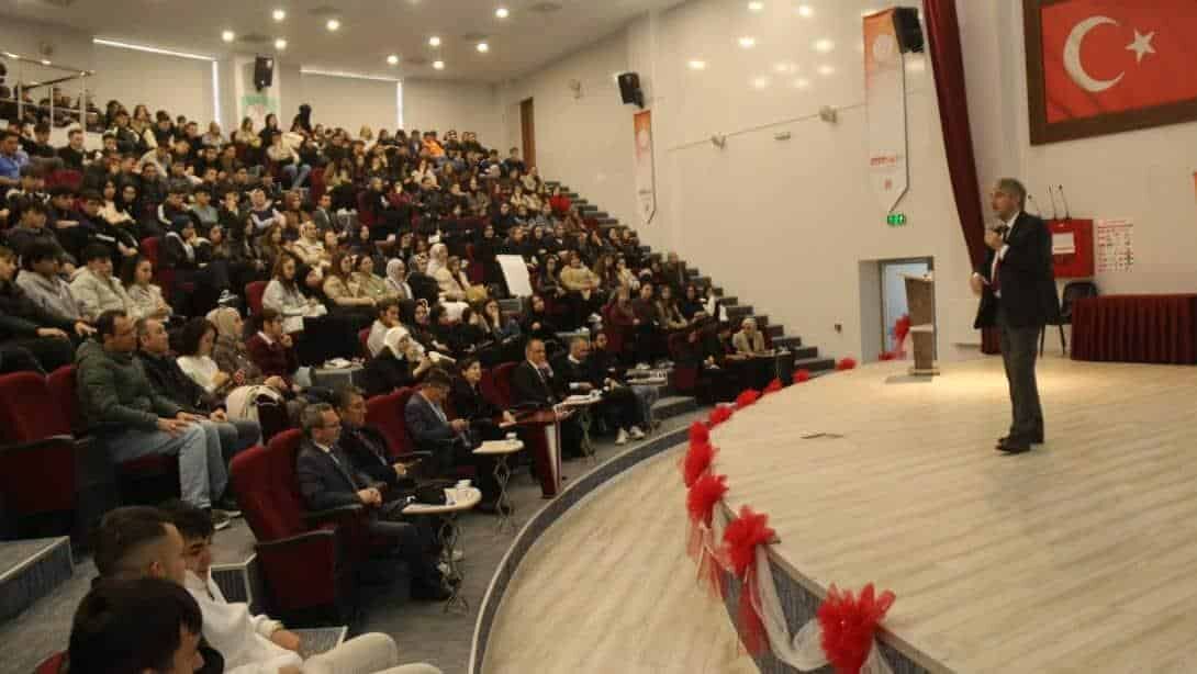 Kütahya’da Öğrencilere Yönelik Girişimcilik Eğitimi 3