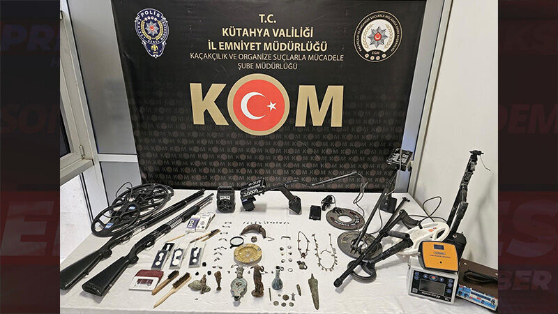Kütahya'da Tarihi Eser Kaçakçılığı Operasyonu (3)