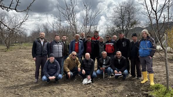 Kütahya’da Üreticilere Budama Ve Aşılama Eğitimi 2
