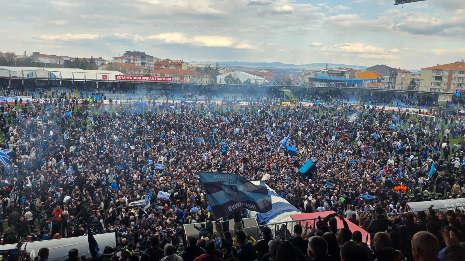 Kütahyaspor Futbolcuları, Kutlamalara Davet Etti (1)-1
